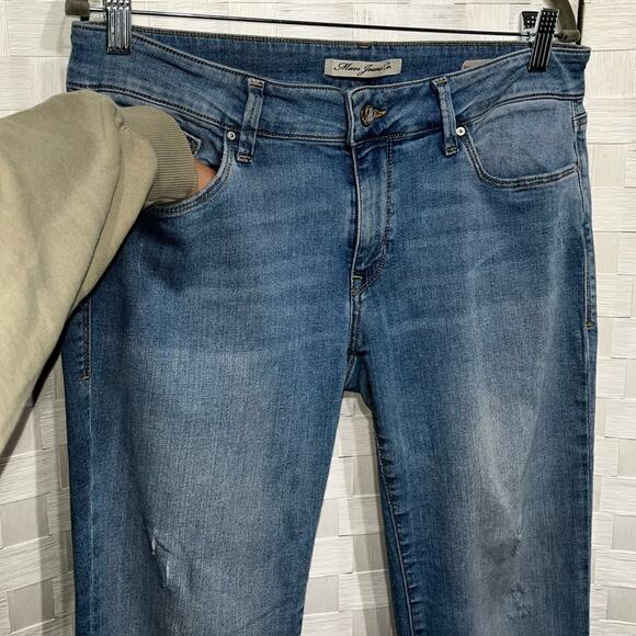 Mavi Jeans Womens Emma Slim Boyfriend Denim Jeans Size 31X32 Distressed Medium - Picture 2 of 12